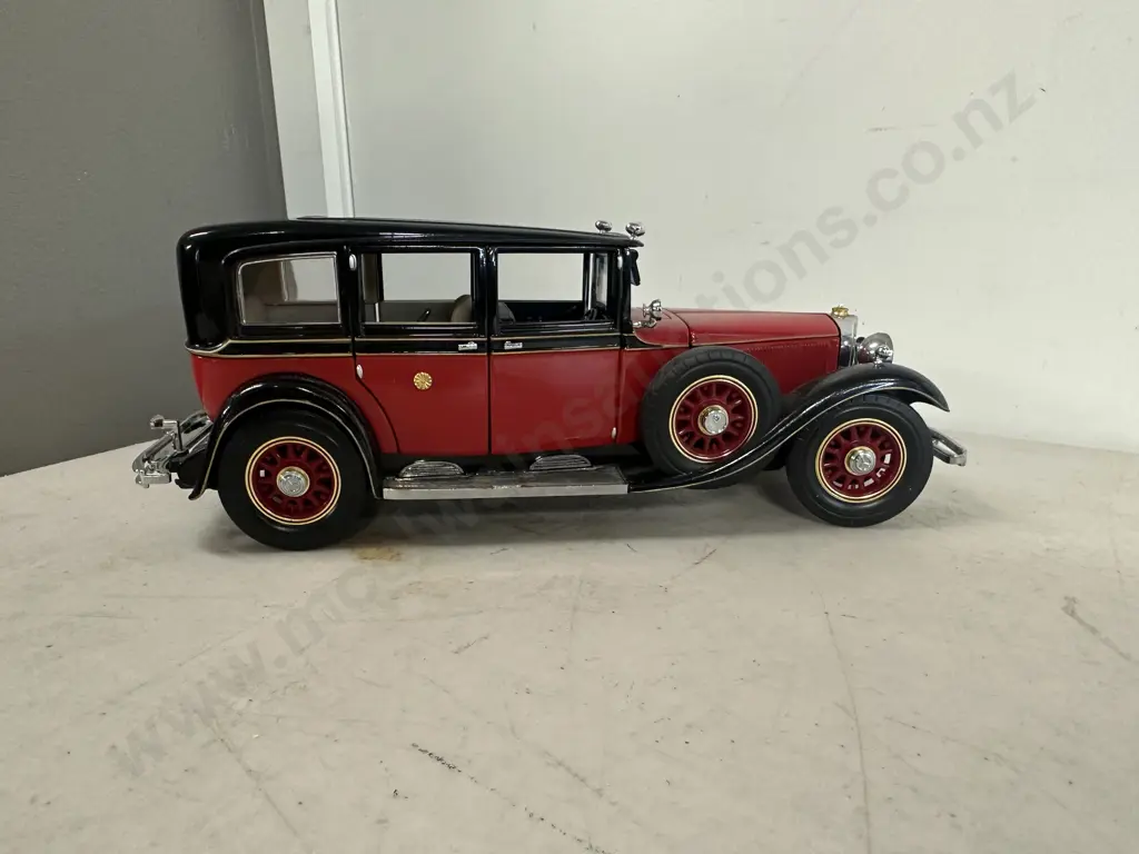 1990 Franklin Mint Precision Models 1935 Mercedes Benz 770K Grosser Model Car Image 1++