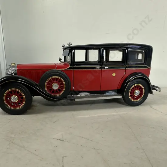 1990 Franklin Mint Precision Models 1935 Mercedes Benz 770K Grosser Model Car