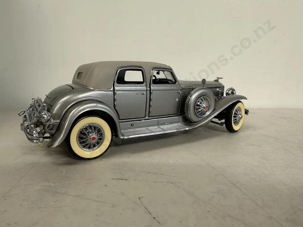 Franklin Mint 1933 Duesenberg SJ 20 Grand Die Cast Model Car Image 1++