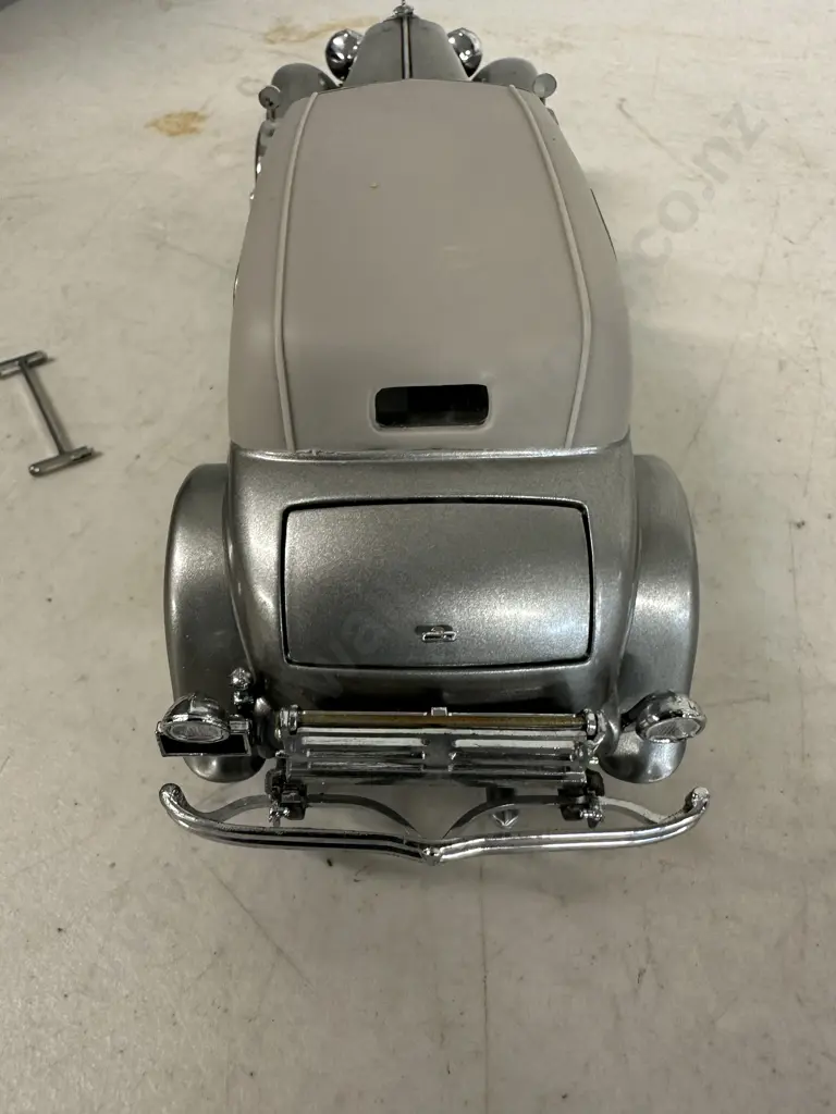 Franklin Mint 1933 Duesenberg SJ 20 Grand Die Cast Model Car Image 1++