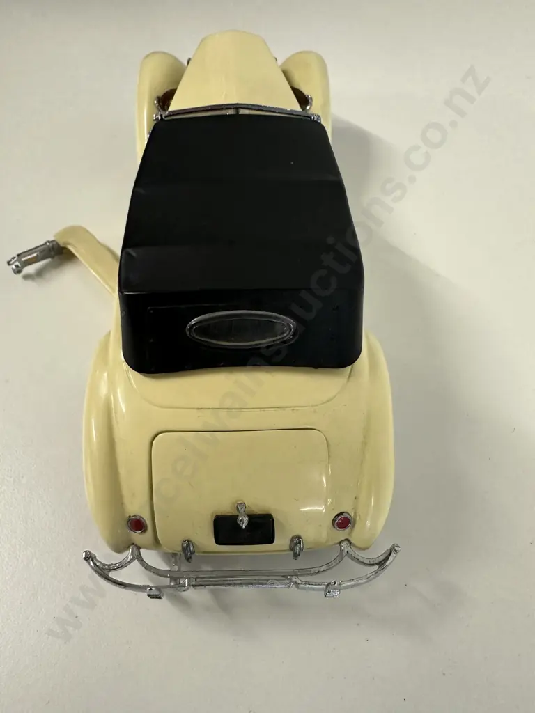 1989 Franklin Mint Precision Models 1937 Cord 812 Phaeton Coupe Die Cast Model Car Image 1++