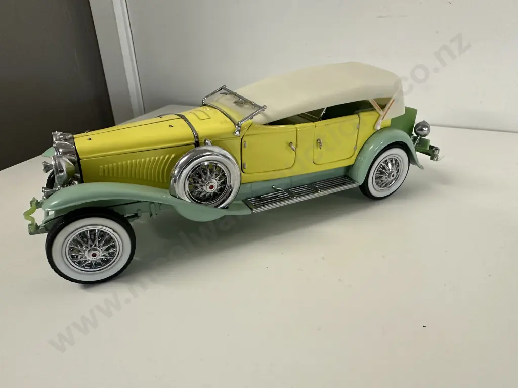 1987 Franklin Mint Precision Models 1930 Duesenburg J Durham Tourster Model Car Image 1++