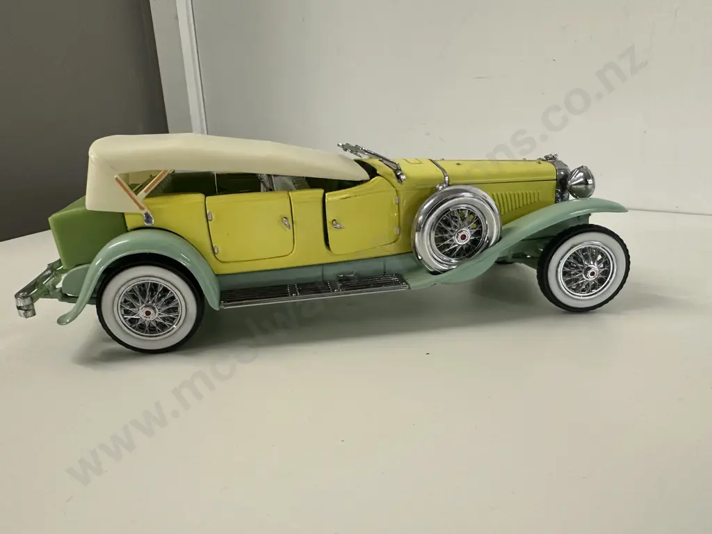 1987 Franklin Mint Precision Models 1930 Duesenburg J Durham Tourster Model Car Image 1++