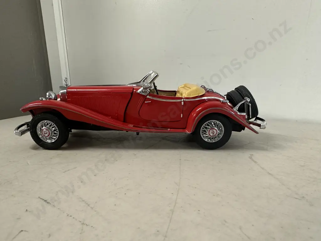 1935 Mercedes-Benz 500K Road Star Model Car Image 1++