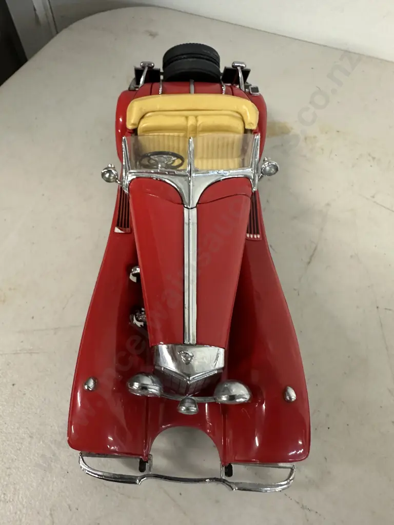 1935 Mercedes-Benz 500K Road Star Model Car Image 1++