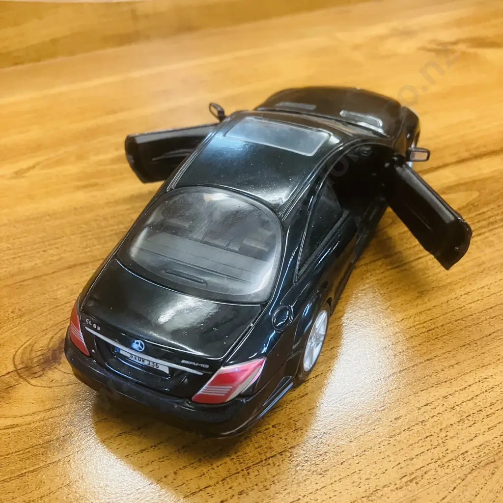 Mercedes Benz CL63 AMG Black 1/24 Diecast Model Car by Maisto Image 1++