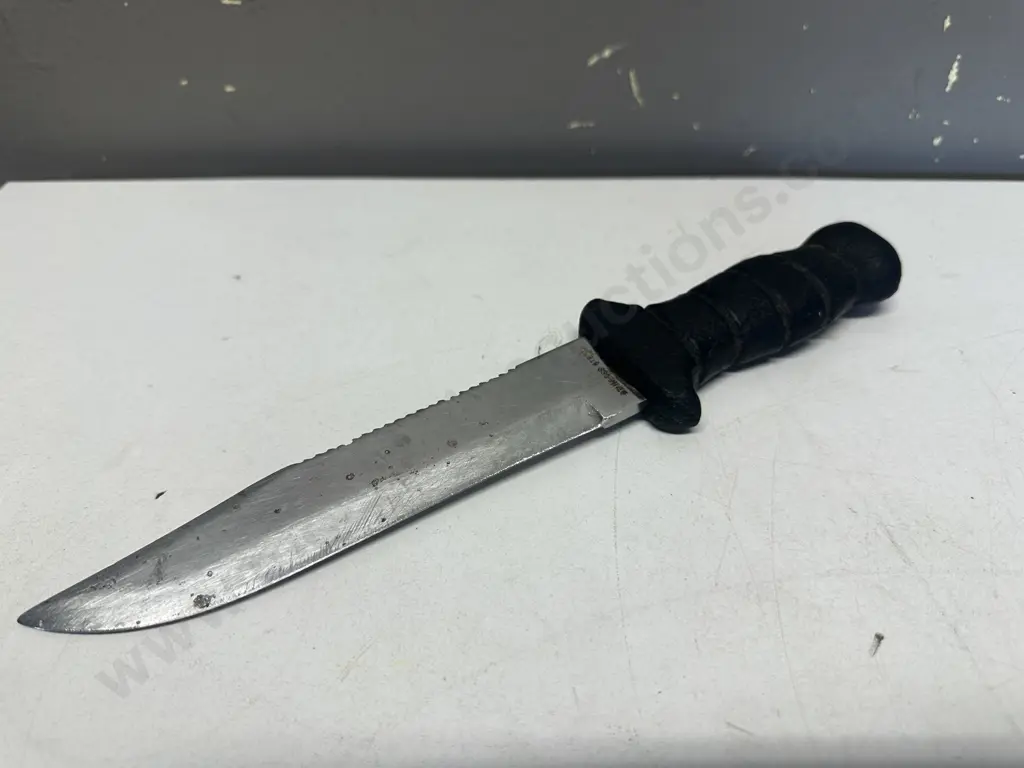 Stainless Steel Knife 17.5cm. Image 1++