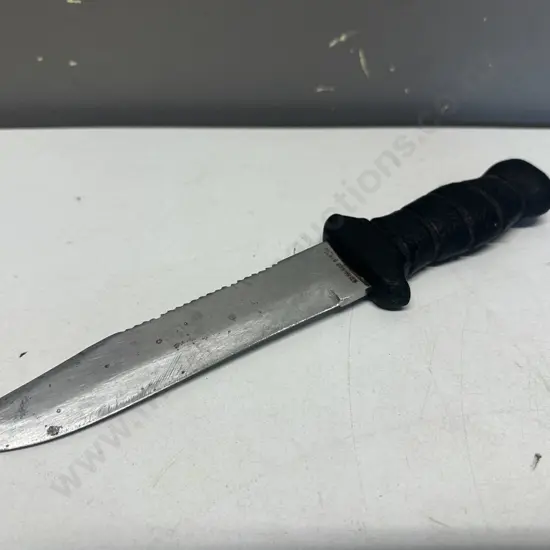 Stainless Steel Knife 17.5cm.