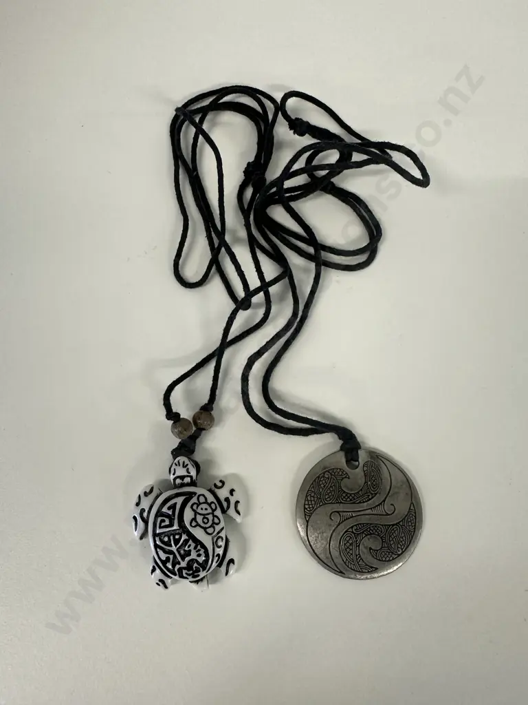 Necklaces x2 Image 1++