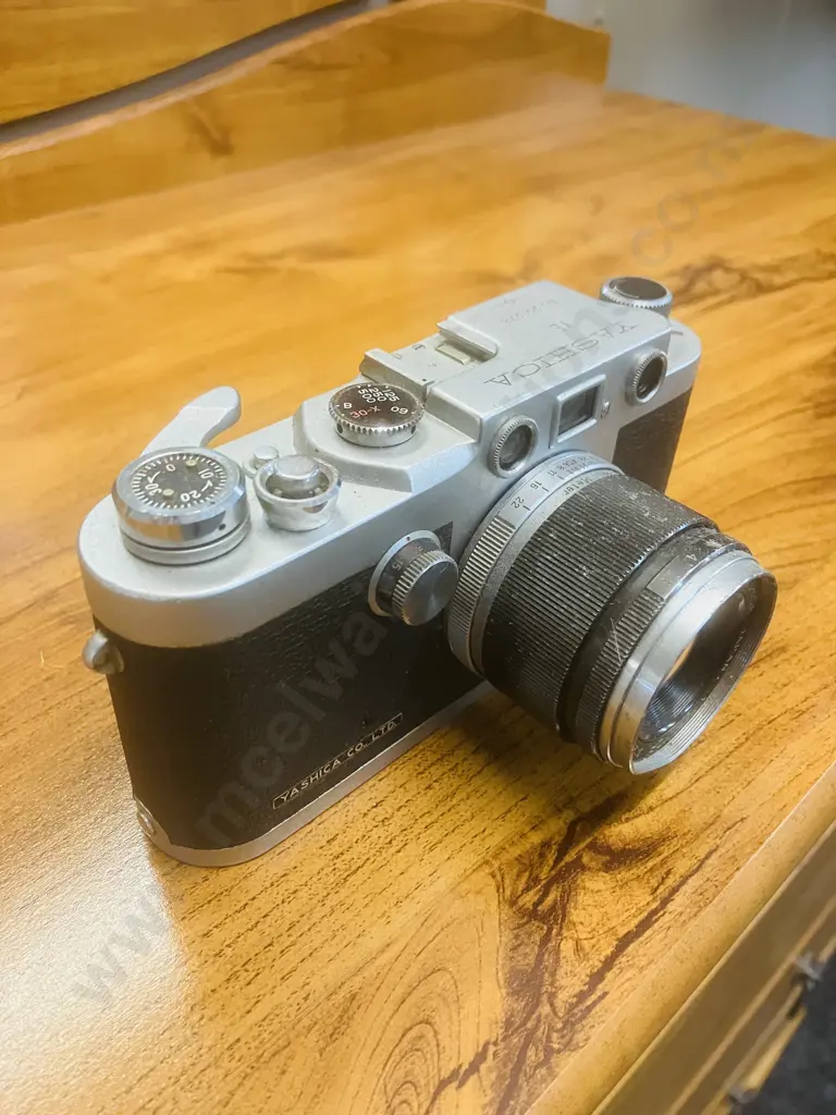 Yashica YE 35mm Rangefinder Camera Japan 1959 #291278 With Yashica Yashikor 1:2.8 f/5cm Leica Screw Mount Lens #910086 Image 1++