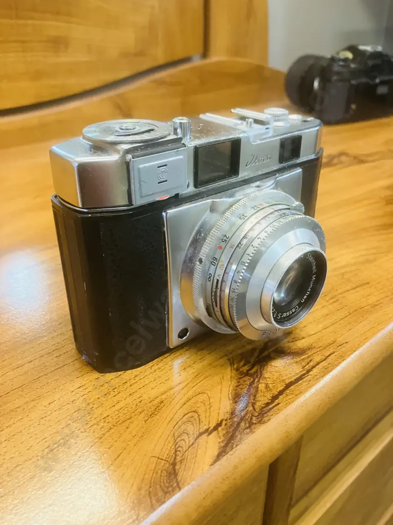 Iloca Rapid II L Rare 35mm Rangefinder Film Camera With Steinheil Munchen Cassar 1:28 f50 Lens - West Germany 1956 Image 1++