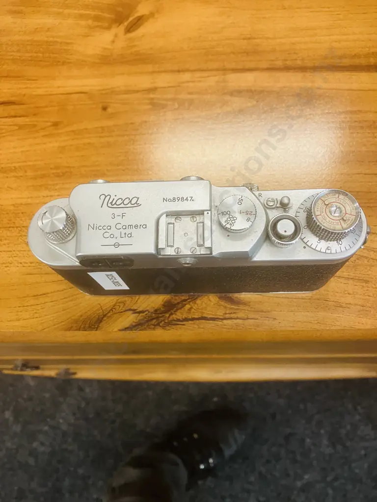Nicca 3-F Rangefinder 35mm Film Camera Body (Japanese Leica lll Copy) #89847,1956 - Knob Winding Variant Image 1++