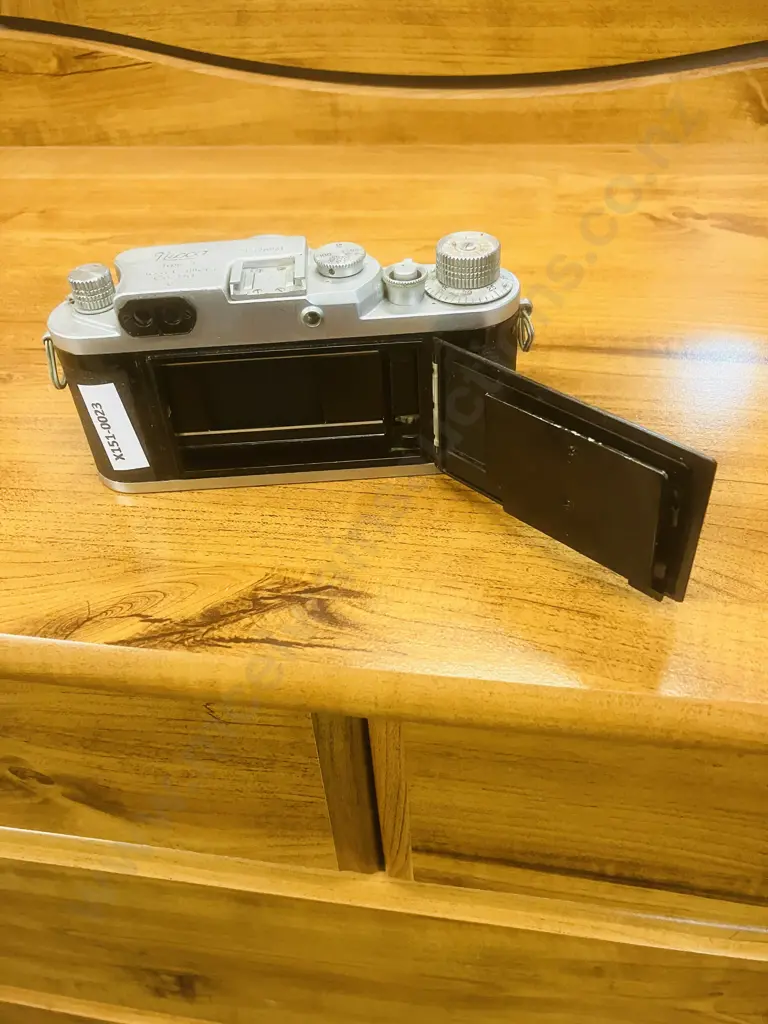 Nicca Type-5 (Japanese 35mm Leica-Style Camera) 1955 #128961 With Nippon Kogaku NIKKOR-H 1:2 f/5cm LTM Lens #750948 Image 1++