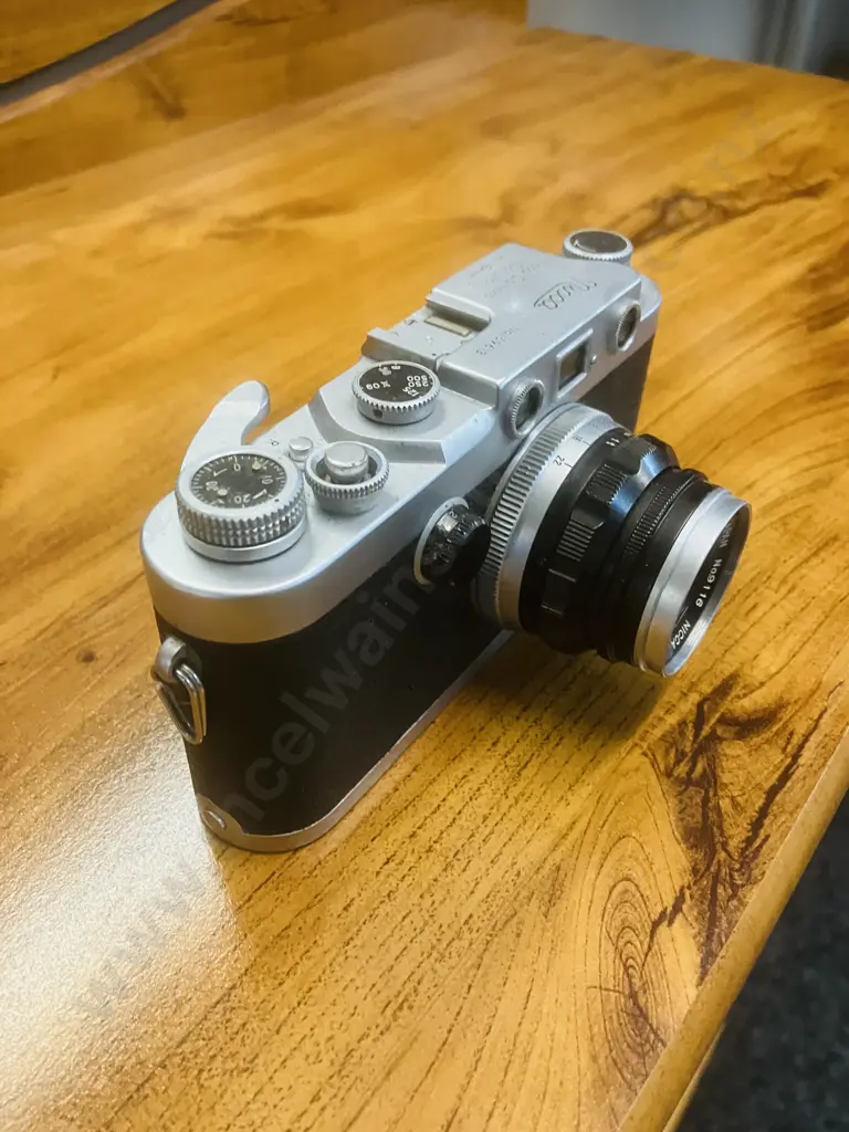 Nicca Type-33 (Japanese Leica Copy) 1958 Japan #159613 With Nicca 1:2.8 50mm Leica Screw Mount Lens #9116 Image 1++