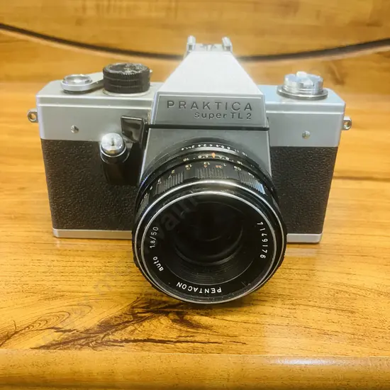 Pentacon Praktica Super TL2 SLR Camera With Pentacon Auto 1:8/50 Lens - East Germany 1975 to 1980