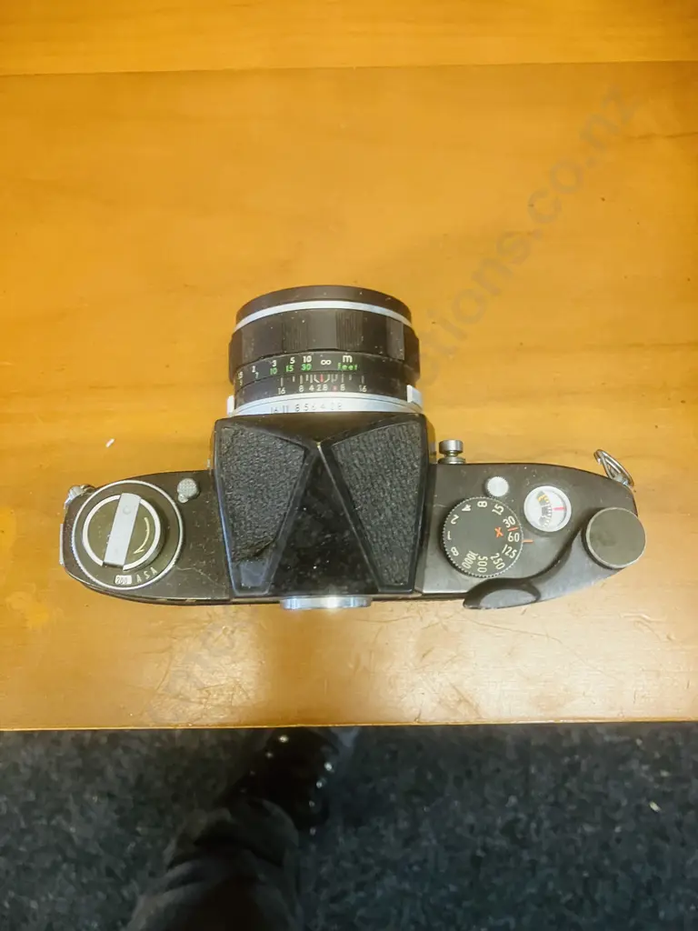 Miranda F 35mm Film Camera #692752 With Auto Miranda 1:2.8 f/50mm Lens #500723 - 1963 Japan Image 1++