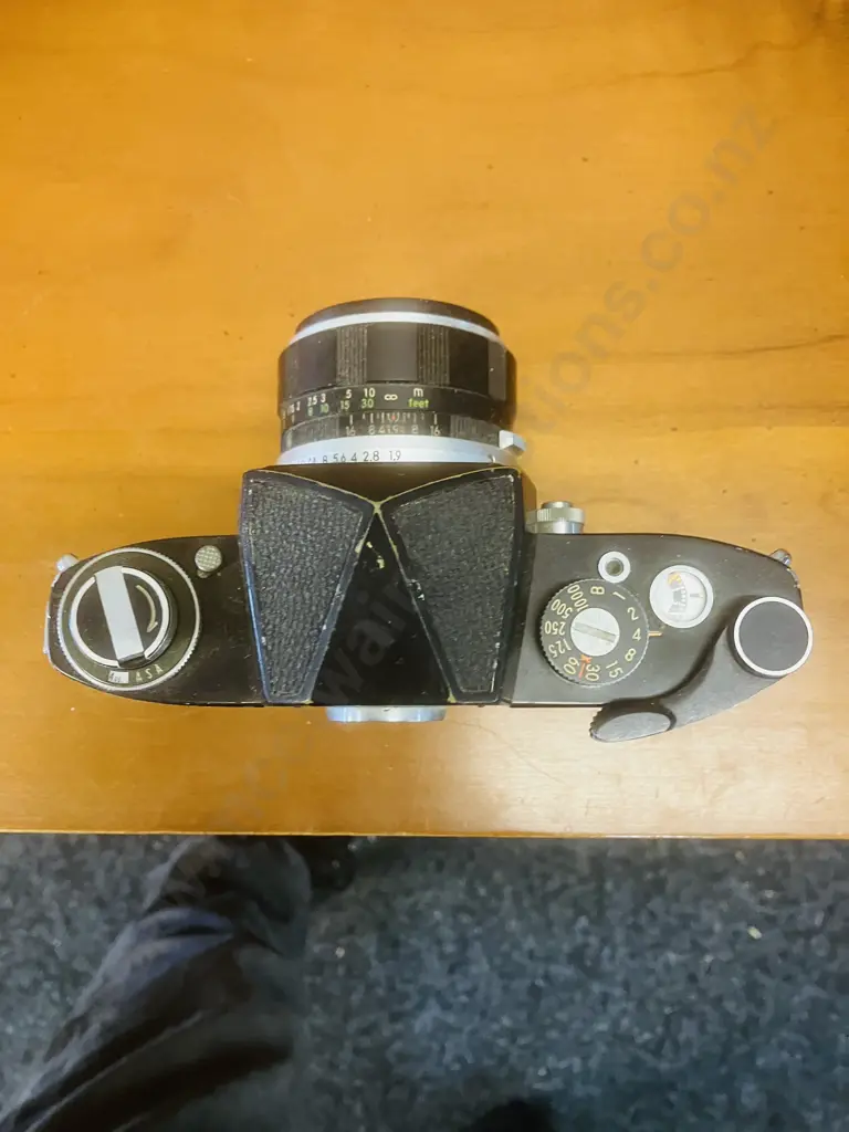 Miranda F 35mm Film Camera #711872 With Auto Miranda 1:1.9 f/5cm Lens #4541142 - 1963 Japan Image 1++