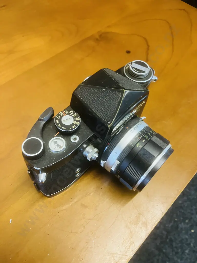 Miranda F 35mm Film Camera #711872 With Auto Miranda 1:1.9 f/5cm Lens #4541142 - 1963 Japan Image 1++