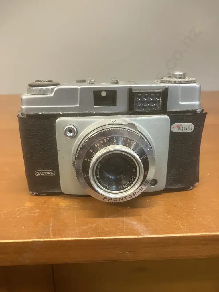 Dacora Super Dignette 35mm Viewfinder Camera With Steinheil Cassar 45mm f/2.8 In Prontor-SVS Lens - 1956 Germany Image 1++