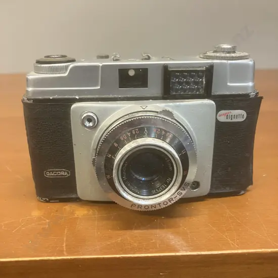 Dacora Super Dignette 35mm Viewfinder Camera With Steinheil Cassar 45mm f/2.8 In Prontor-SVS Lens - 1956 Germany