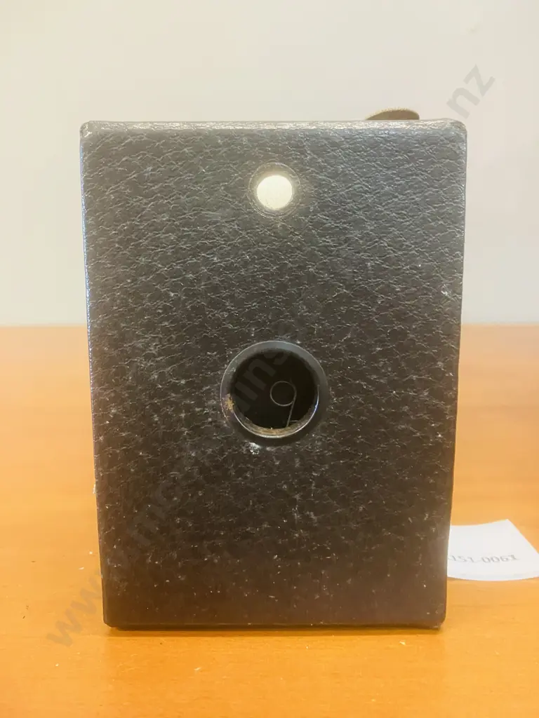 Antique Kodak No. 2 Hawk-Eye Model C 120 Film Box Camera Image 1++