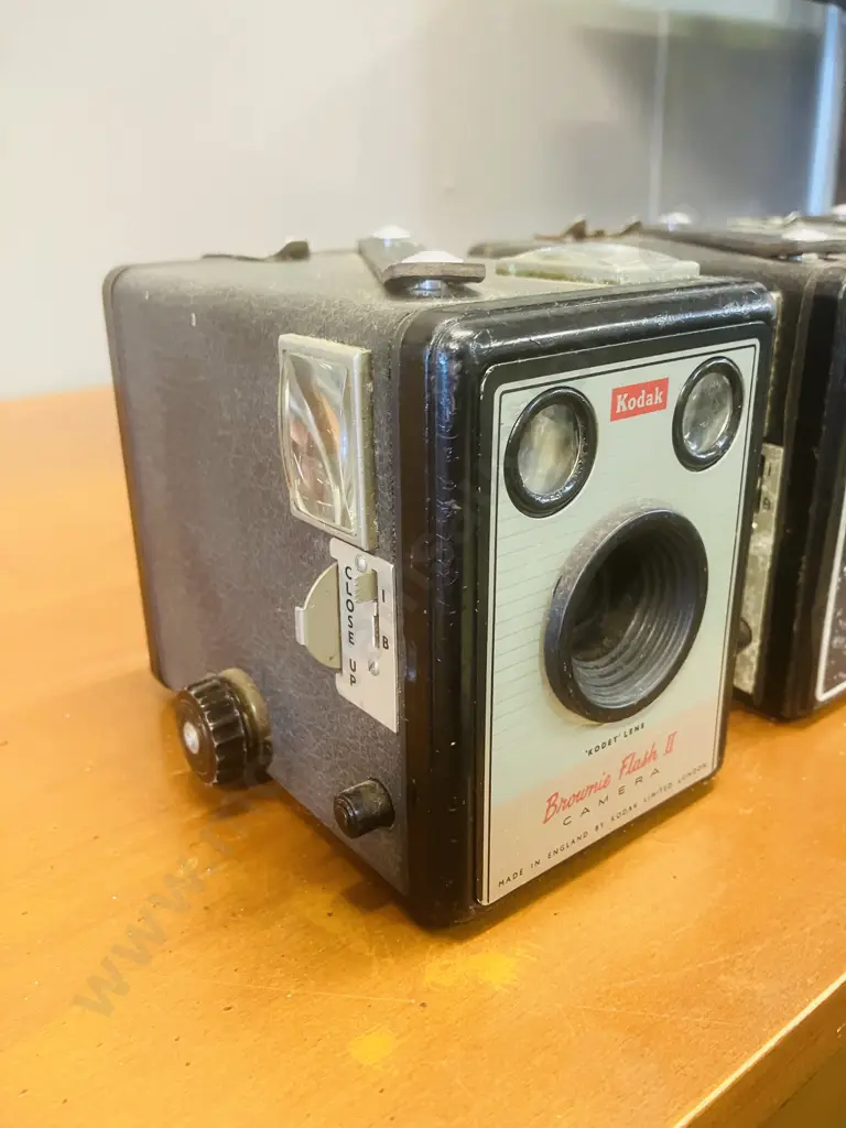 Kodak Brownie Model I Box Camera - c.1957-1960,  1950s Six-20 Model D & 1960s Brownie Flash II Image 1++