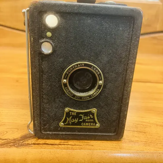Vintage 1930s Houghton Butcher (England) May Fair Box Camera -120 Film