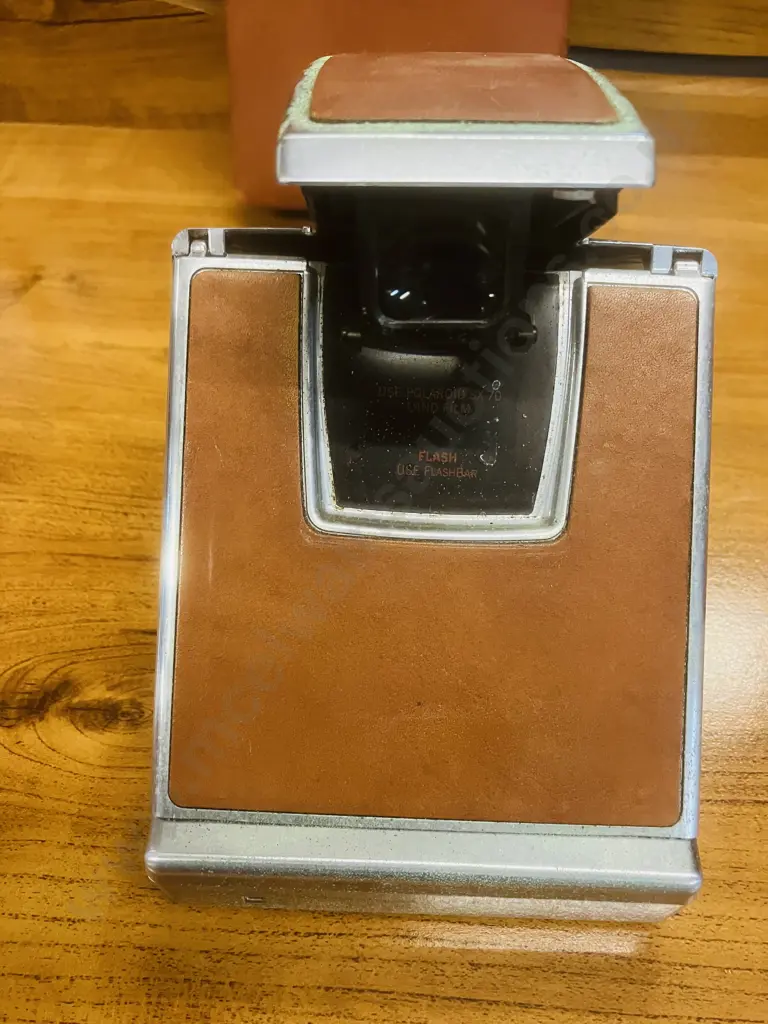Vintage 1970’s Polaroid SX-70 Land Camera With Leather Case Image 1++