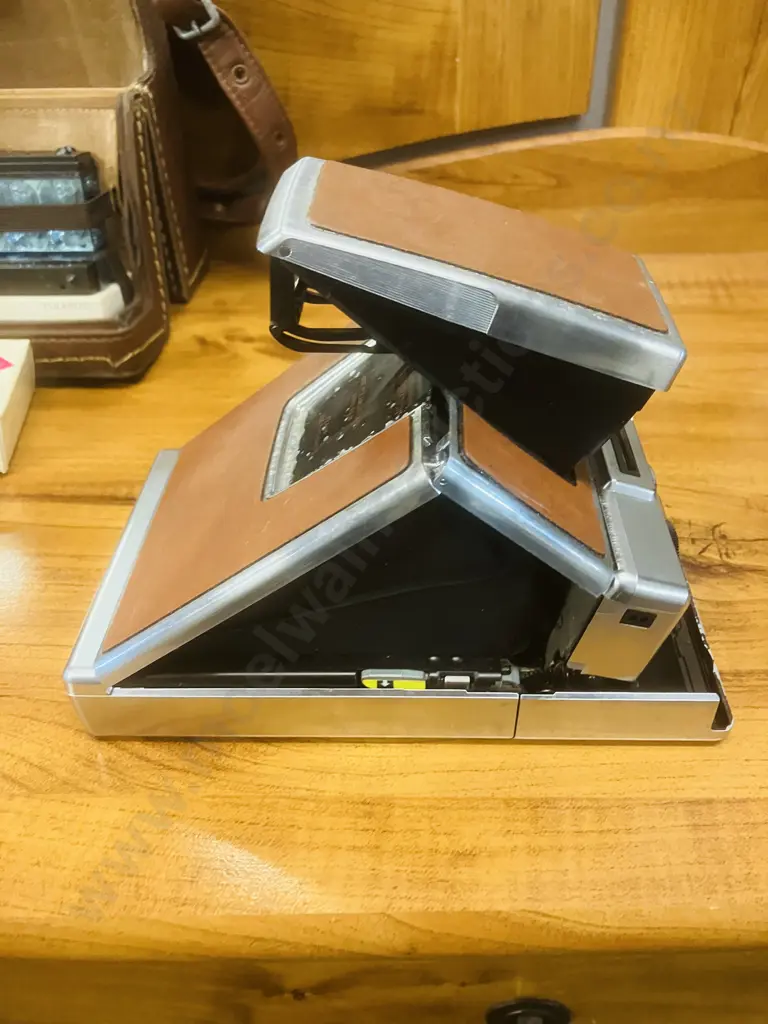 Vintage 1970’s Polaroid SX-70 Land Camera With Leather Case, Flash Bars, Tripod Mount Etc Image 1++