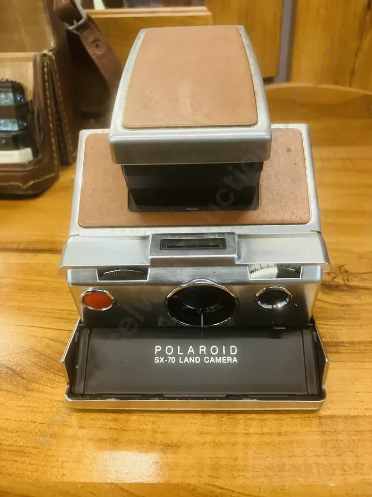 Vintage 1970’s Polaroid SX-70 Land Camera With Leather Case, Flash Bars, Tripod Mount Etc Image 1++