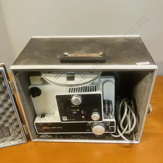 Vintage 1970s Eumig Mark 610 D Normal 8 And Super 8 Film Projector With Carry Case