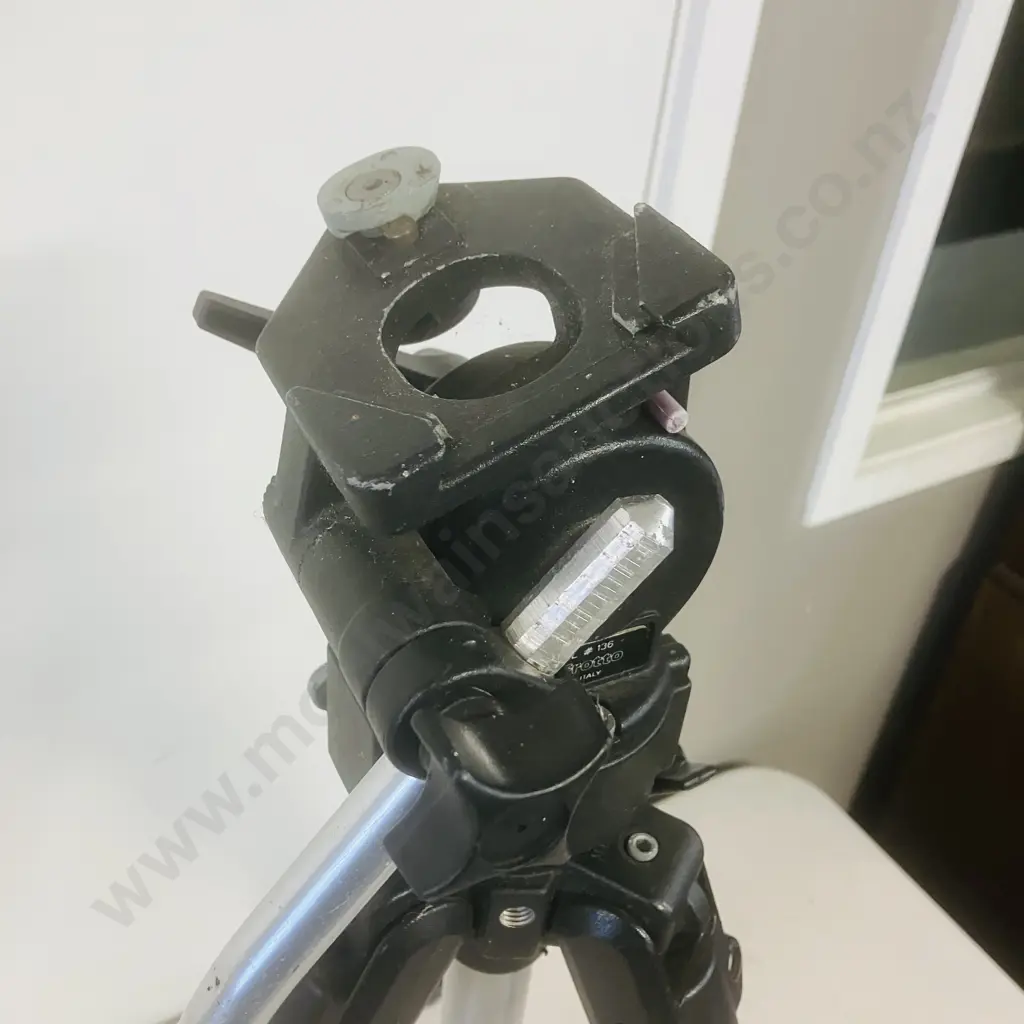 Manfrotto Art 144 Professional Tripod With #136 Head - Made In Italy Image 1++