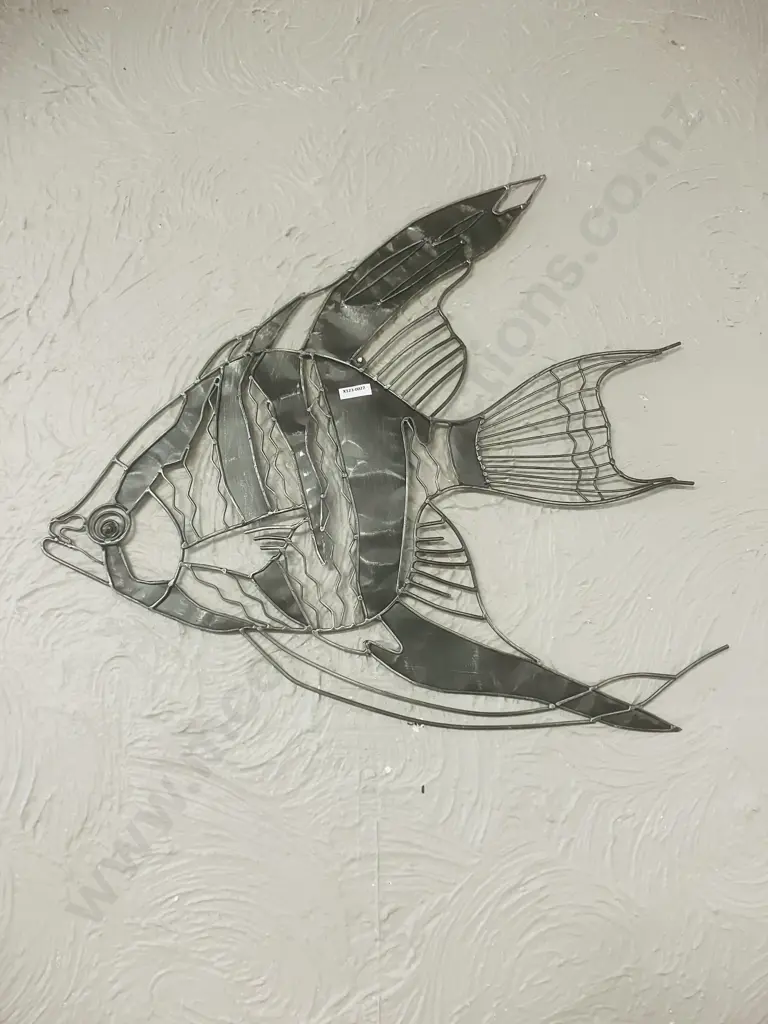 Metal Angel Fish Wall Art. 57 x 63cm Image 1++