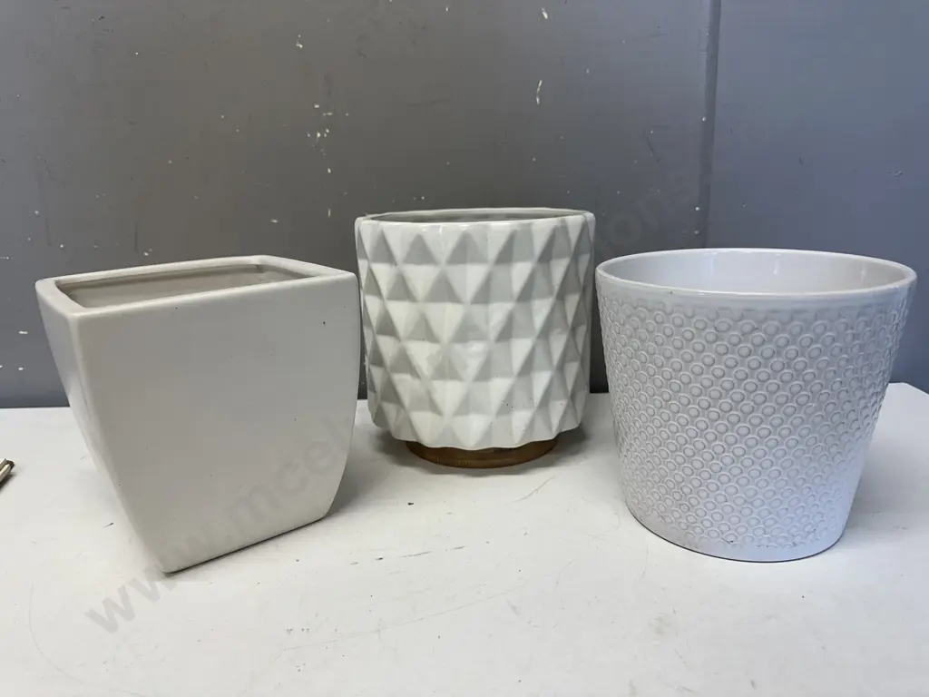 Assorted Planter Pots Image 1++
