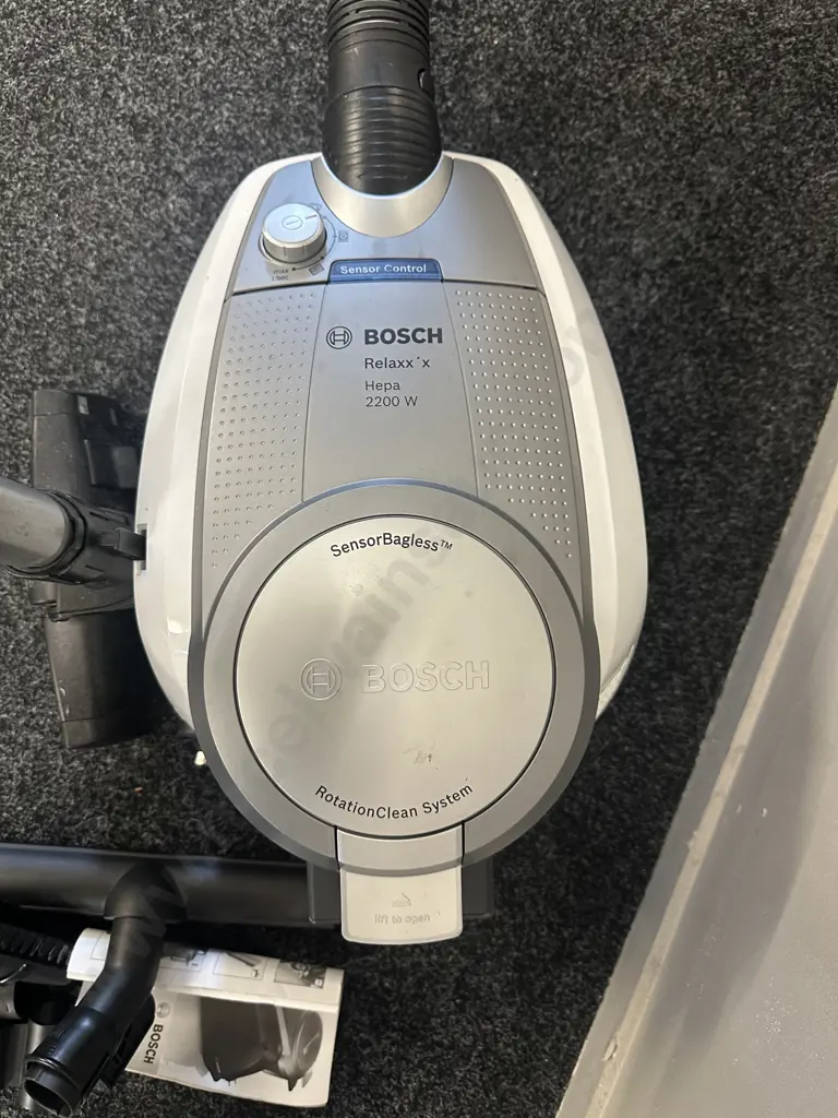 Bosch Vacuum Cleaner BGS5 Relaxx'x Hepa 2200w Bagless Rotation Clean System Image 1++