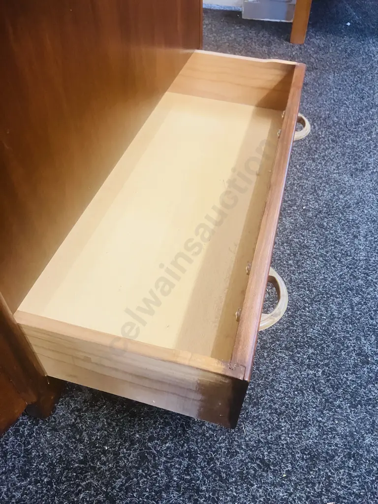 An Art Deco Mahogany Veneer Blanket Box by Alan M Murie Ltd (Auckland). With Key, Lined Inner Box. H50 W91 D45cm Image 1++