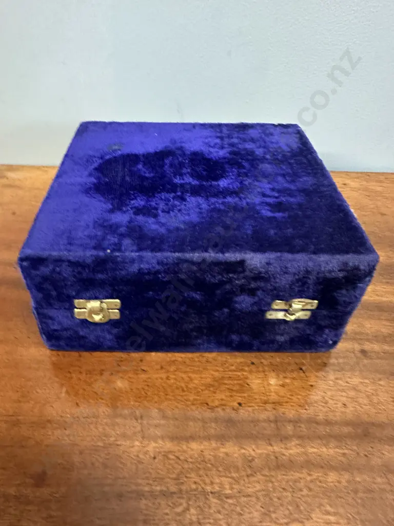 Pair Of Vintage Boxed Silerware Goblets Image 1++