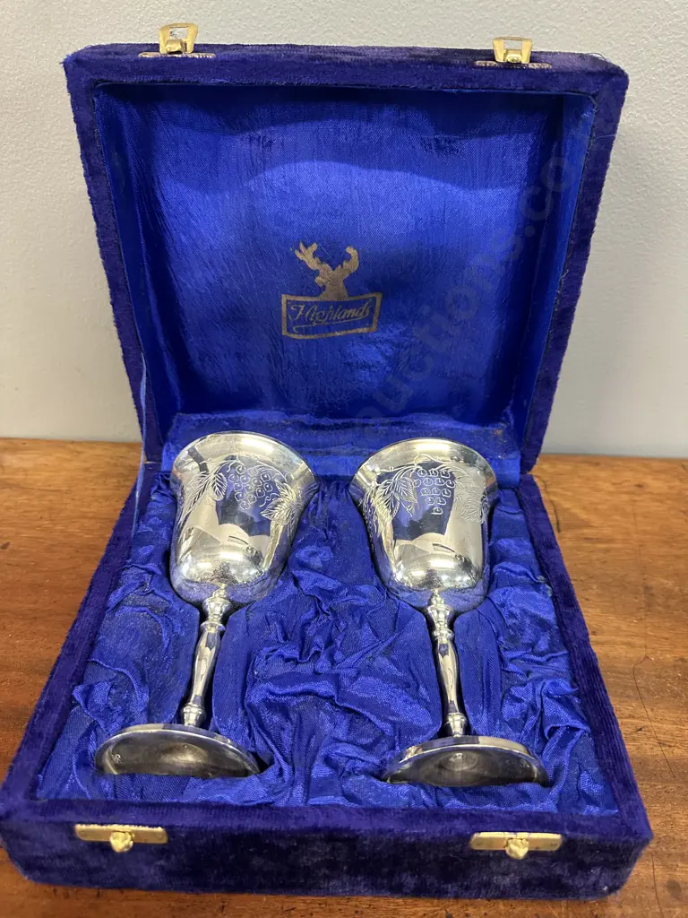 Pair Of Vintage Boxed Silerware Goblets Image 1++