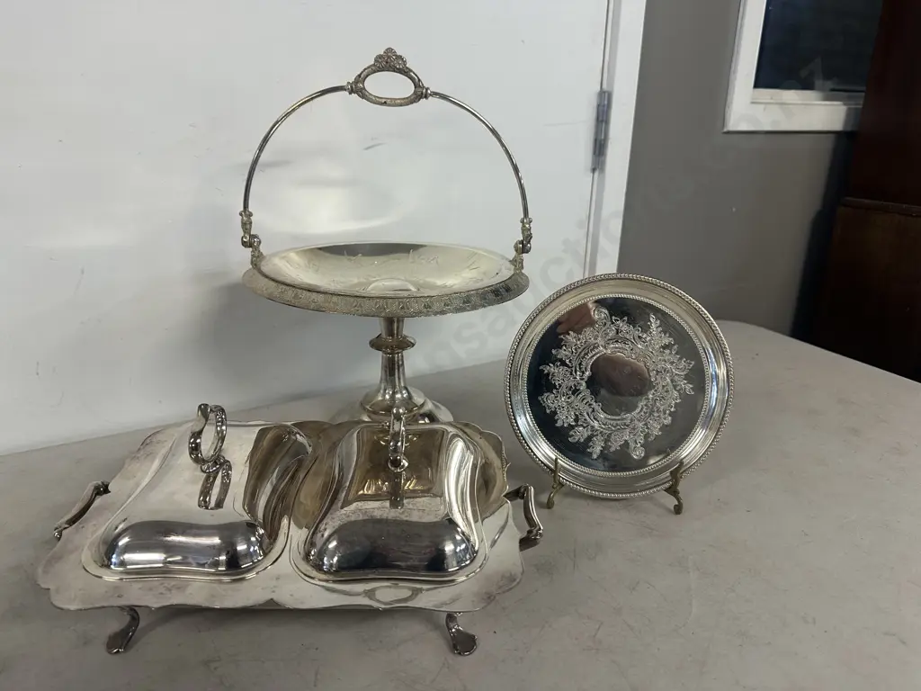 Selection Of Vintage Silverware Items Image 1++