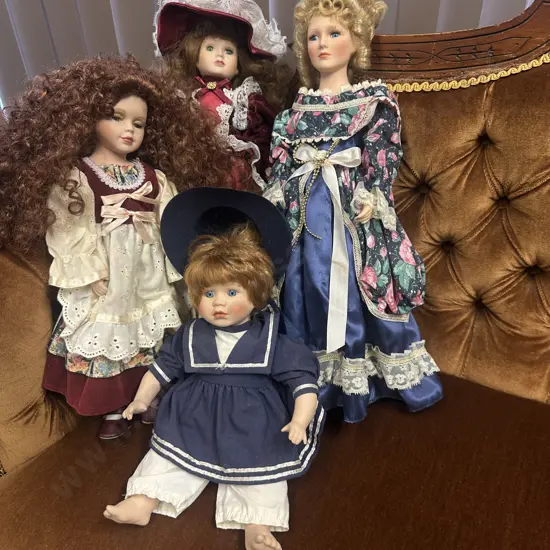 Vintage Porcelain Dolls x4
