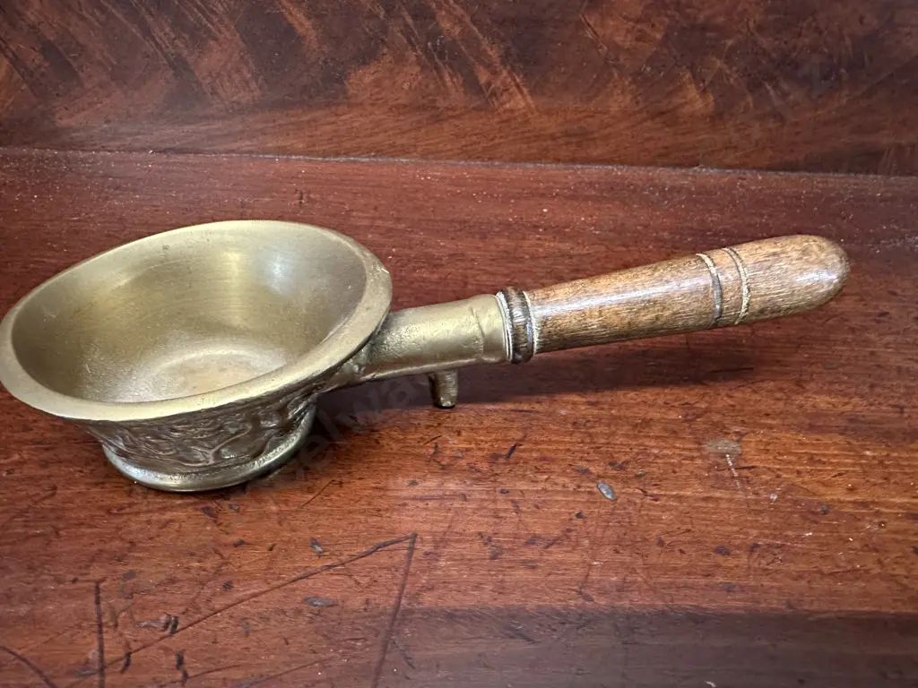 Vintage Brass Pan Iron With Wooden Handle Image 1++