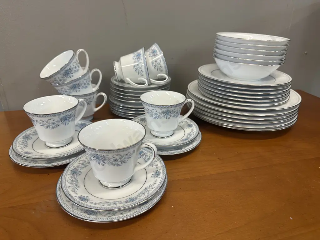 R.C Noritake Dinnerware Items 18 Piece & Noritake Blue Hill Trios x8 Image 1++