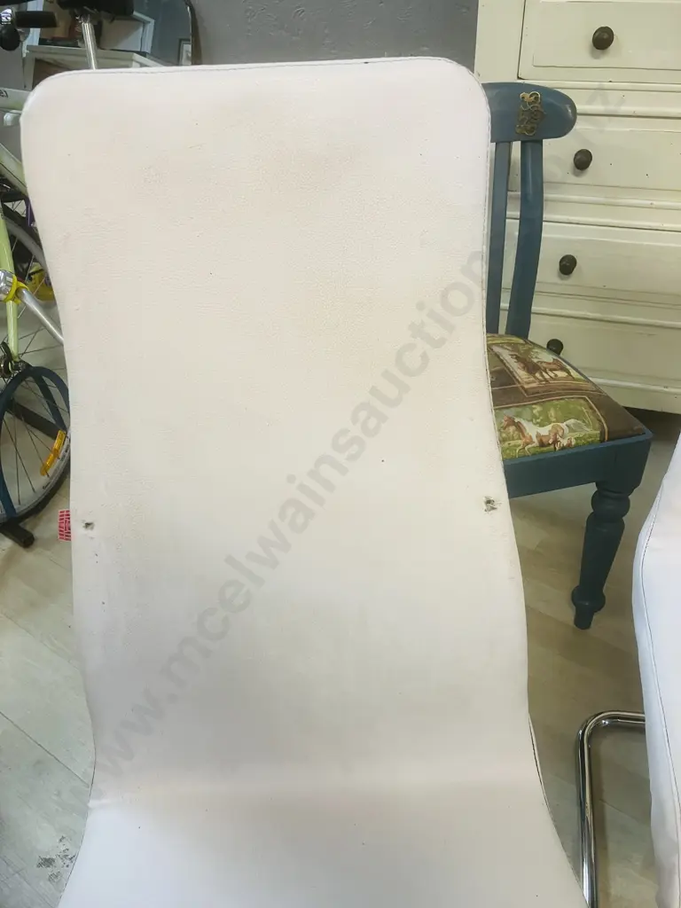 Set of Ten Italian Effezeta White Leather Effect Dining Chairs Image 1++