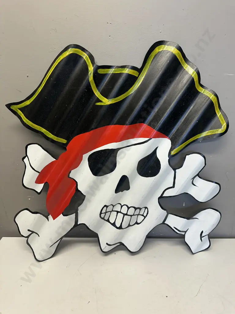 Corrugated Iron Artwork Pirate 62x62cm. Image 1++