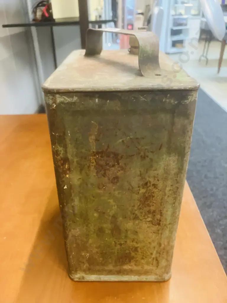 Vintage "Castrol" Motor Oil Can - 2 Imp Gallons Image 1++