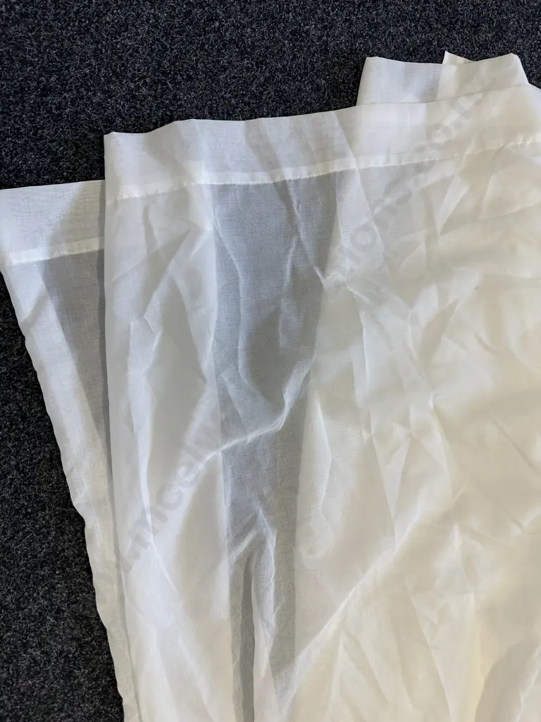 White Sheer Curtains 8 Drops 220 cm Image 1++