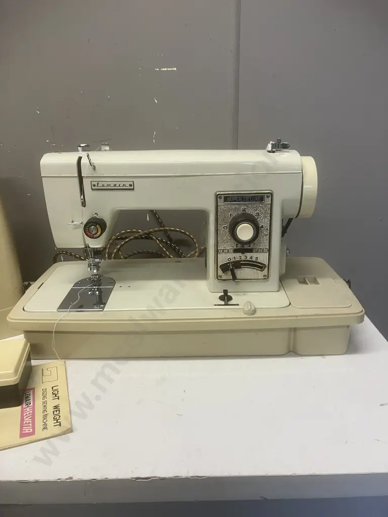1970s LEMAIR Super Deluxe Sewing Machine Image 1++
