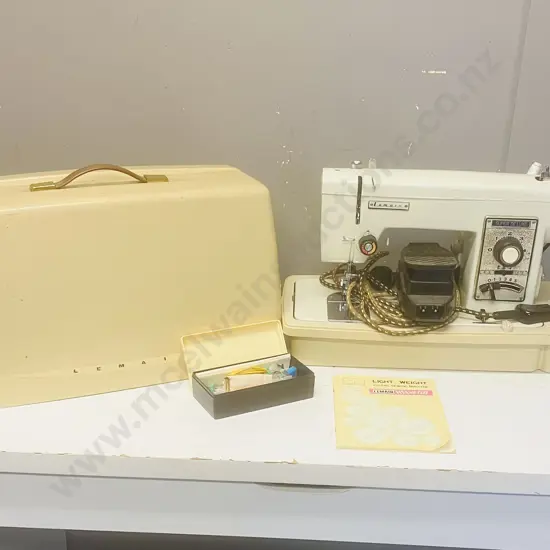 1970s LEMAIR Super Deluxe Sewing Machine