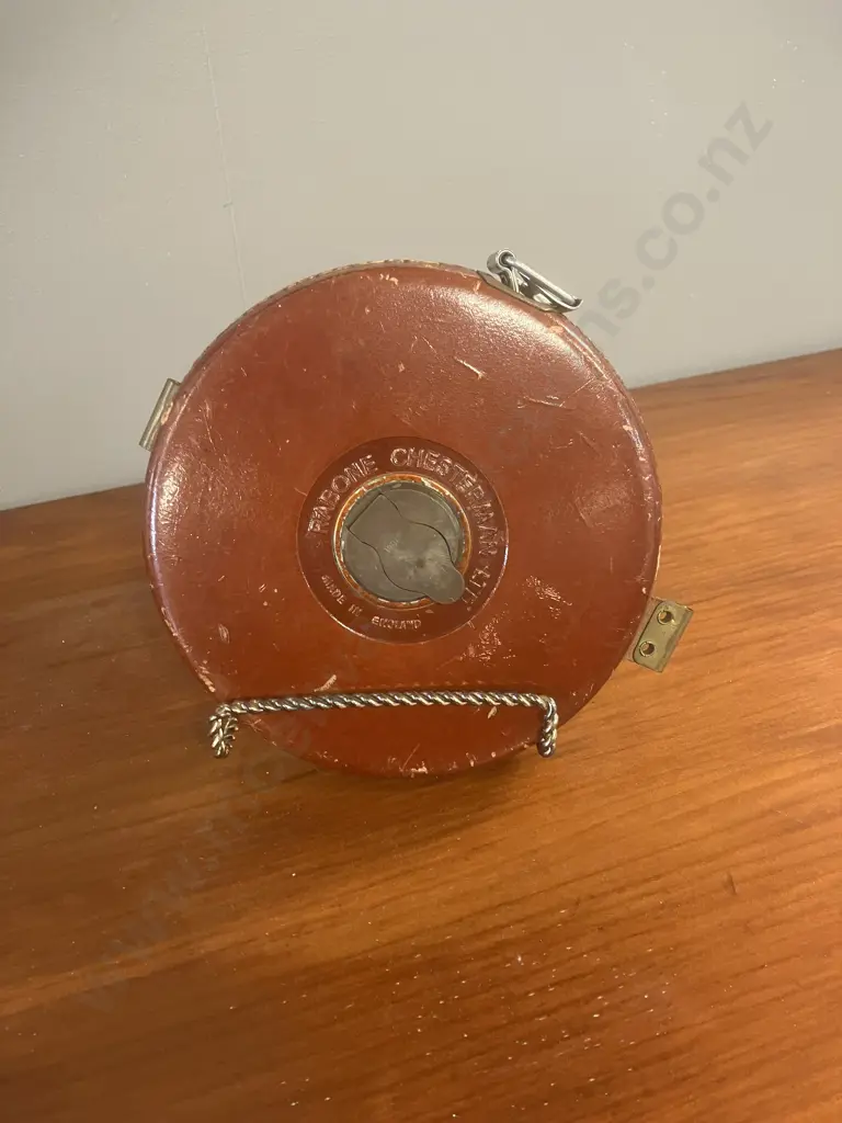 Rabone Chesterman England Leather Bound 100ft Surveyor's Tape, Fibron Non-Metallic Circa 1960-1970 Image 1++