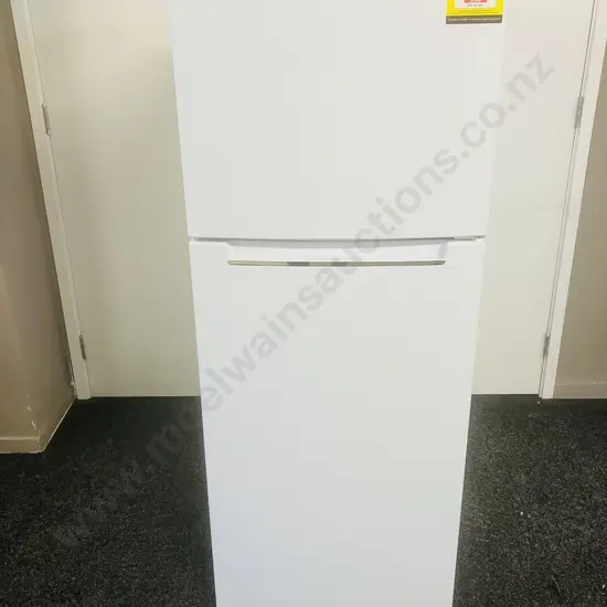 Haier 197 Litre Fridge Freezer Model HRF200TW